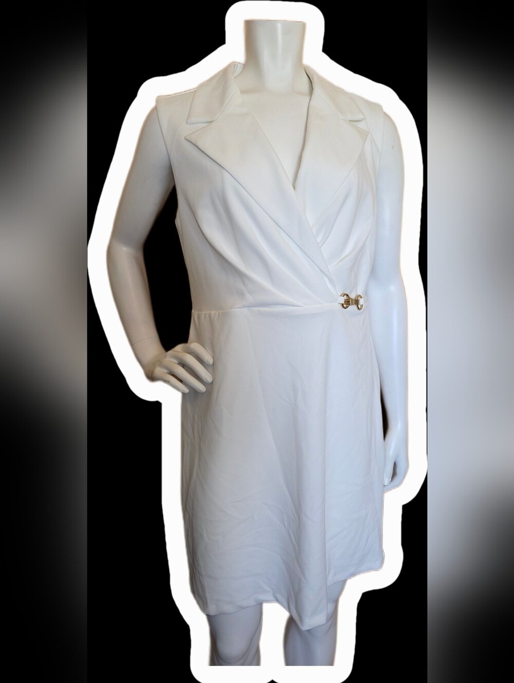 Suzy Shier White Sleeveless Wrap Dress with Gold-Tone Clasp